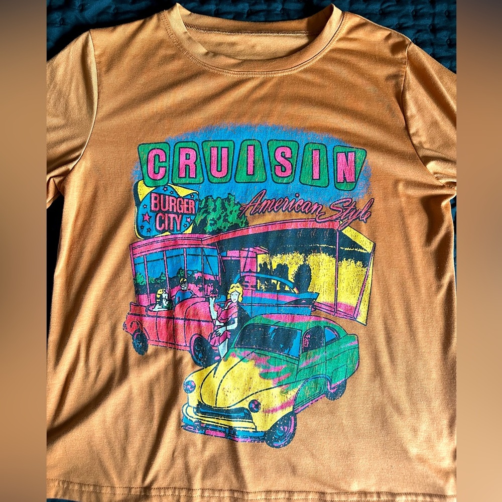 SHEIN Vintage Graphic Oversized Tee